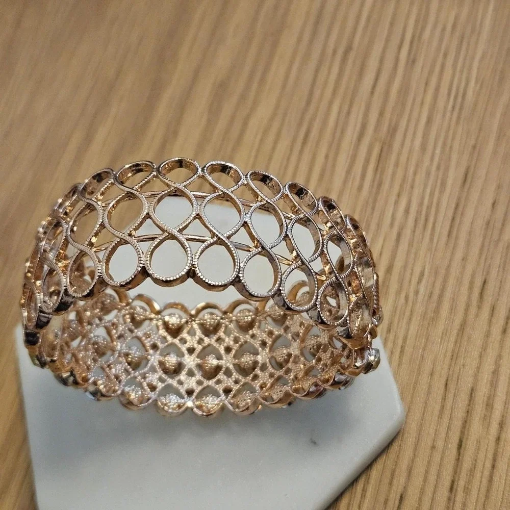 Gold Tone Filigree Yellow White Rhinestone Hinged Cuff Bracelet Crystal Glam